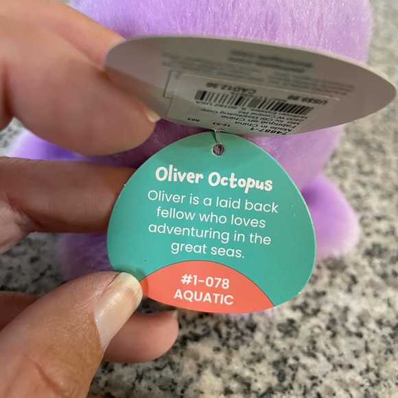 NWT 3” Oliver Palm Pal - Picture 3 of 3